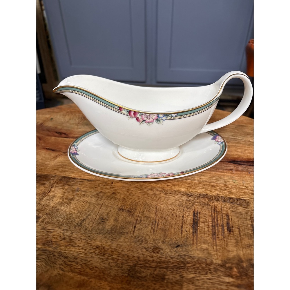 Royal Doulton Orchard Hill Gravy Boat and Underplate H5233 Fine Bone China